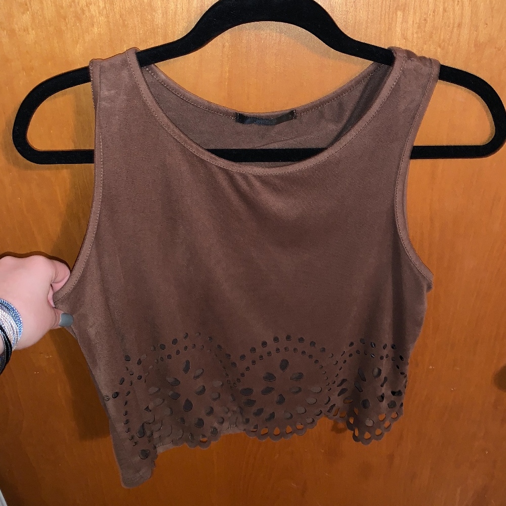 Crop top